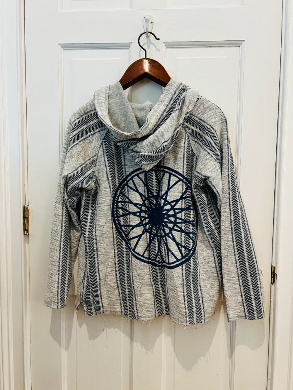 Soulcycle Hoodie Size Large - Picture 10 of 16